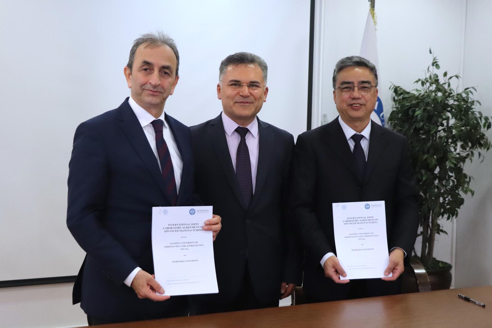 Nanjing2.jpeg (108 KB)